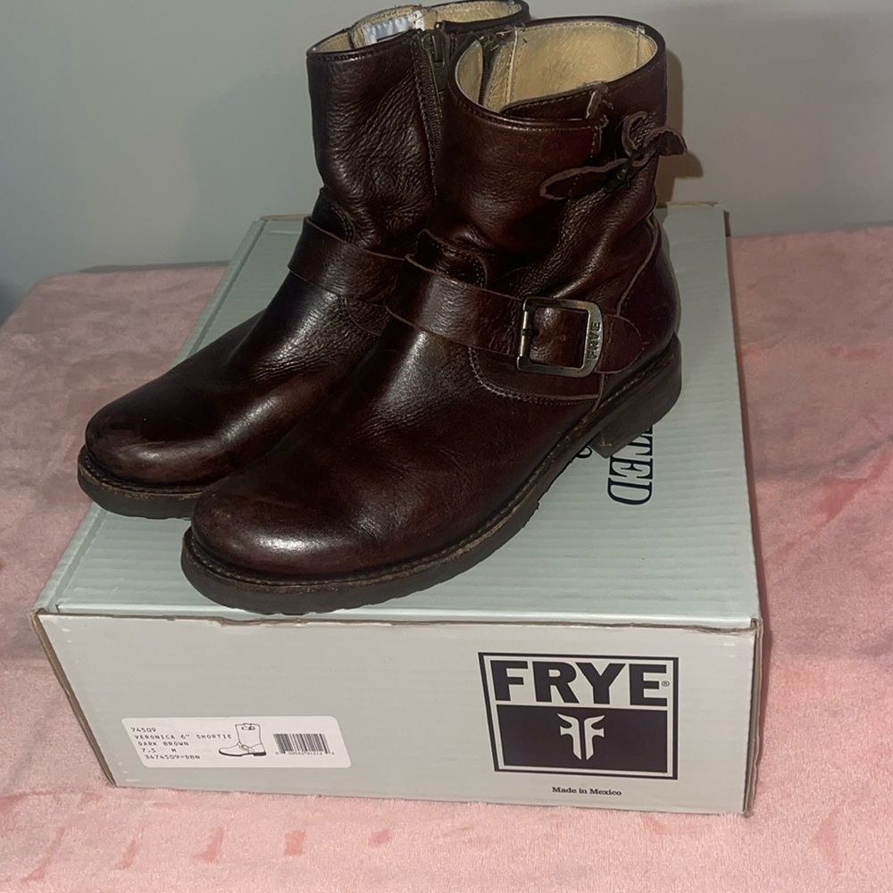7.5 Dark Brown Frye Boots